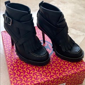 Tory Burch Lyle Boots/Black/Size 7.5